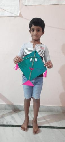 kite-rangoli-making-2